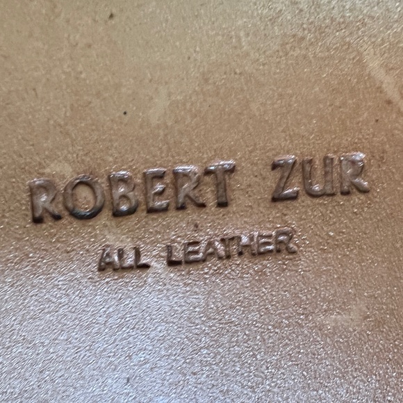 Robert Zur Soft Gold Crocodile Embossed Glove Loafer with Square Toe in Size 12 - Picture 9 of 11